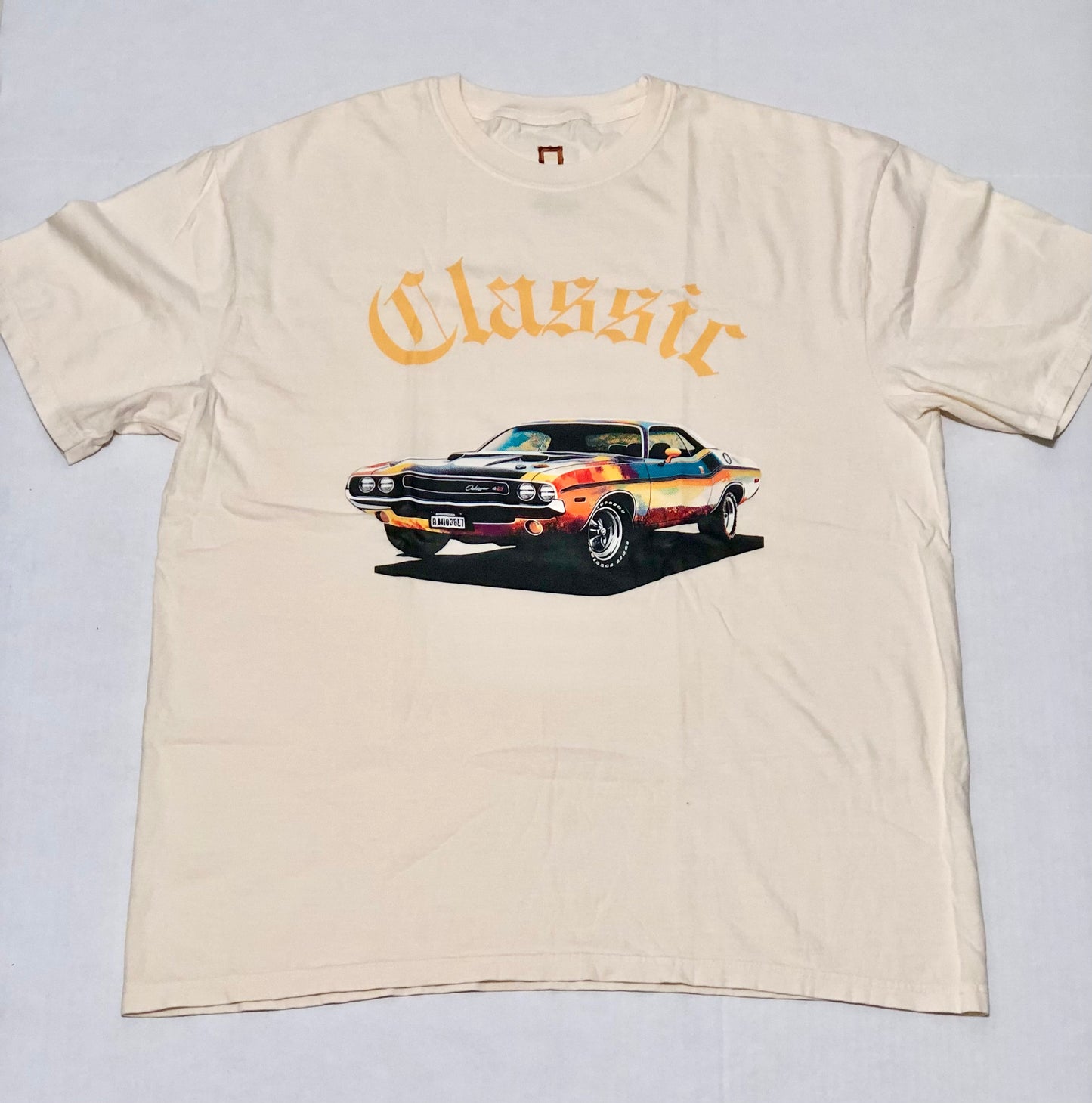 12 CLASSIC CAR